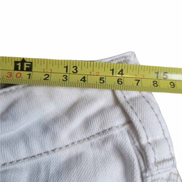 Silver Santorini Cropped White Capri Pant Women's Size 28 - Picture 4 of 9